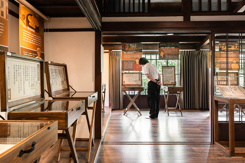 37. 自我書寫展